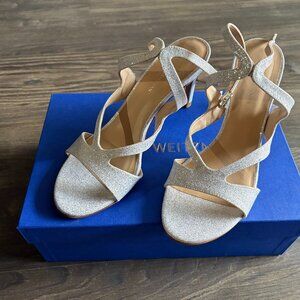 NIB Size 7 Stuart Weitzman Silver Glitter Metallic Sandal Mariposa 80